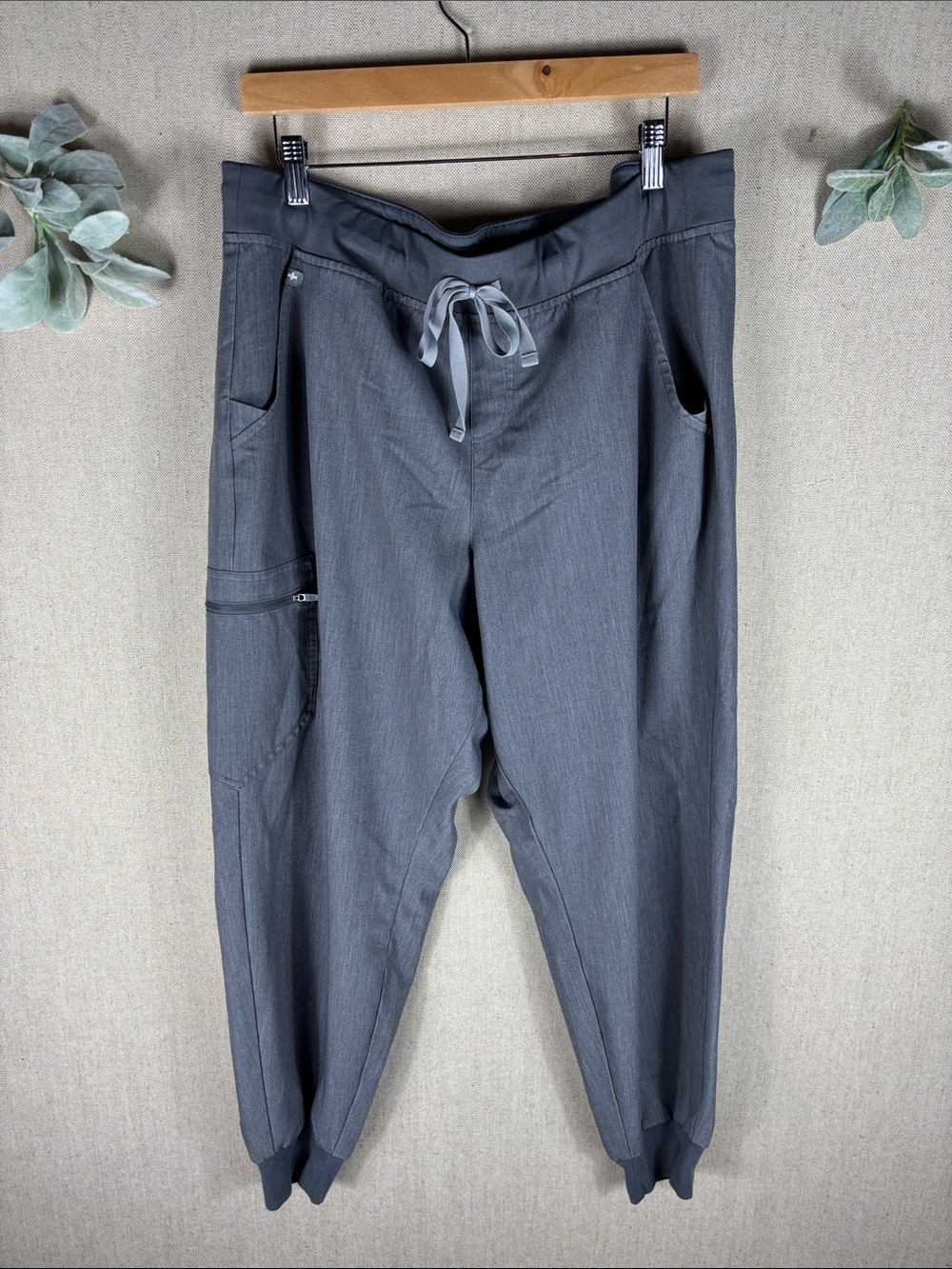Figs > Gray Drawstring Jogger Scrub Pants Extra Large
